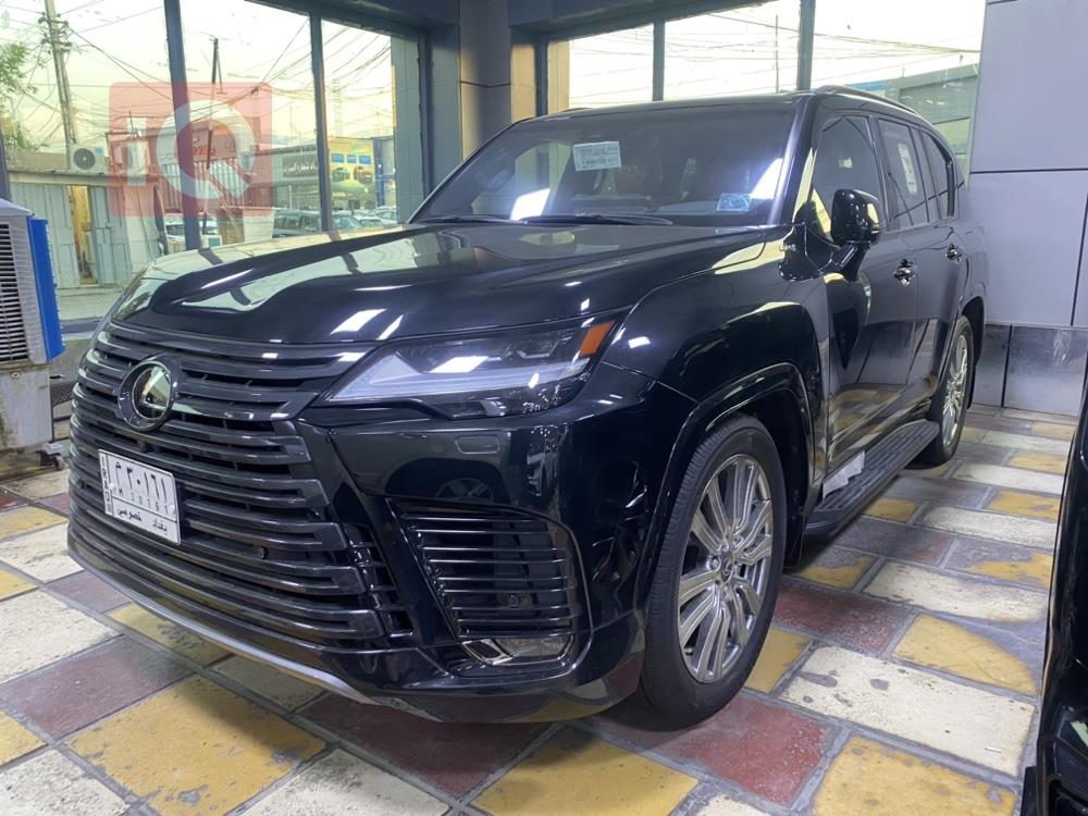 Lexus LX